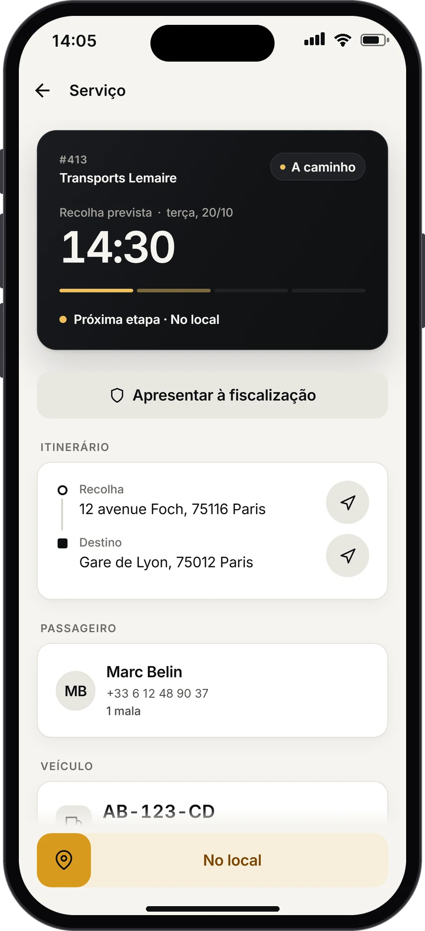 Serviço em curso: etapa A caminho registada, itinerário, passageiro e botão deslizante No local.