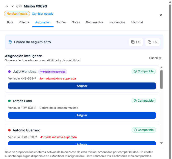 Asignación inteligente: conductores propuestos por compatibilidad, servicio encadenado y alerta de exceso de amplitud